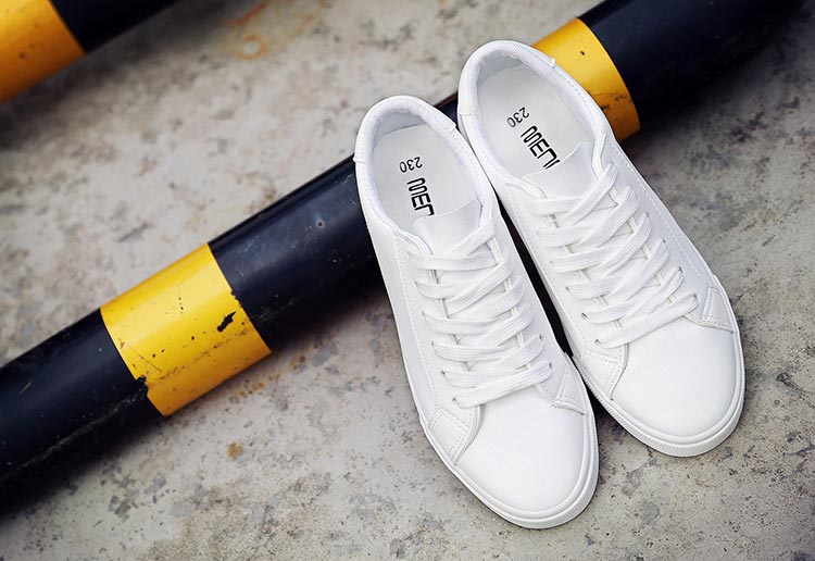 Tênis Casual Clássico de Couro PU - Jiasha