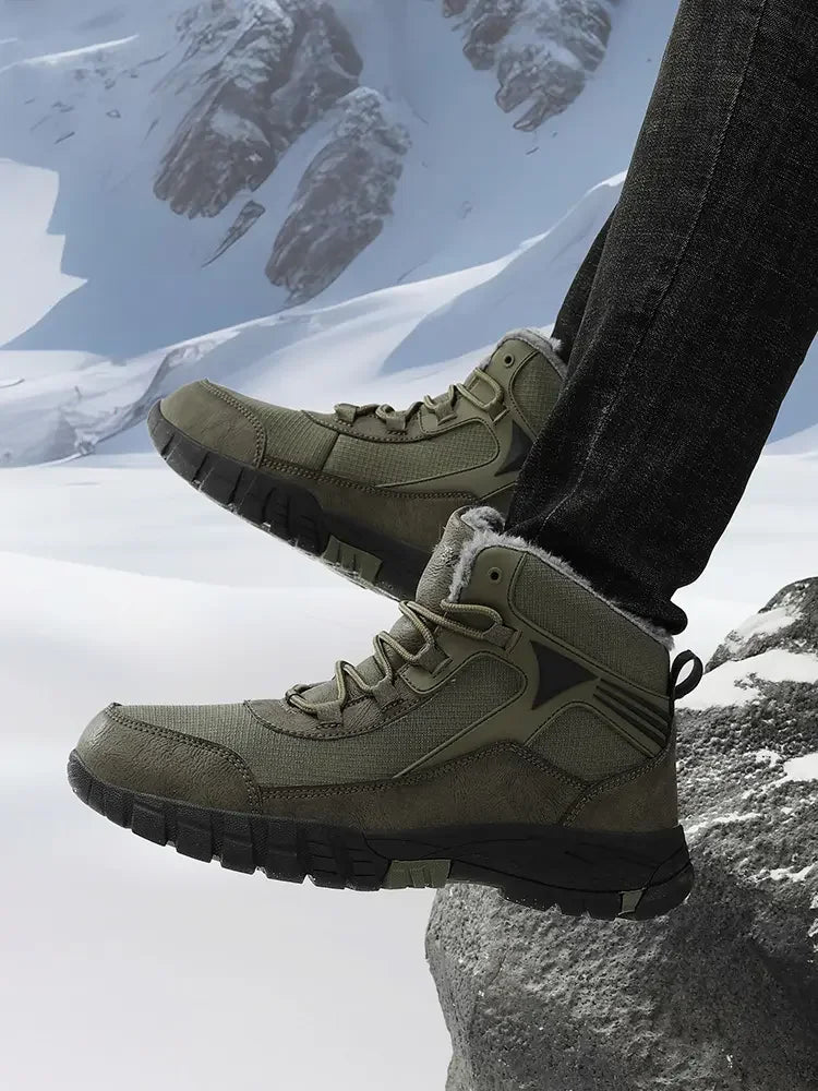 Bota de Inverno Acabamento em Couro Overcoat 2024