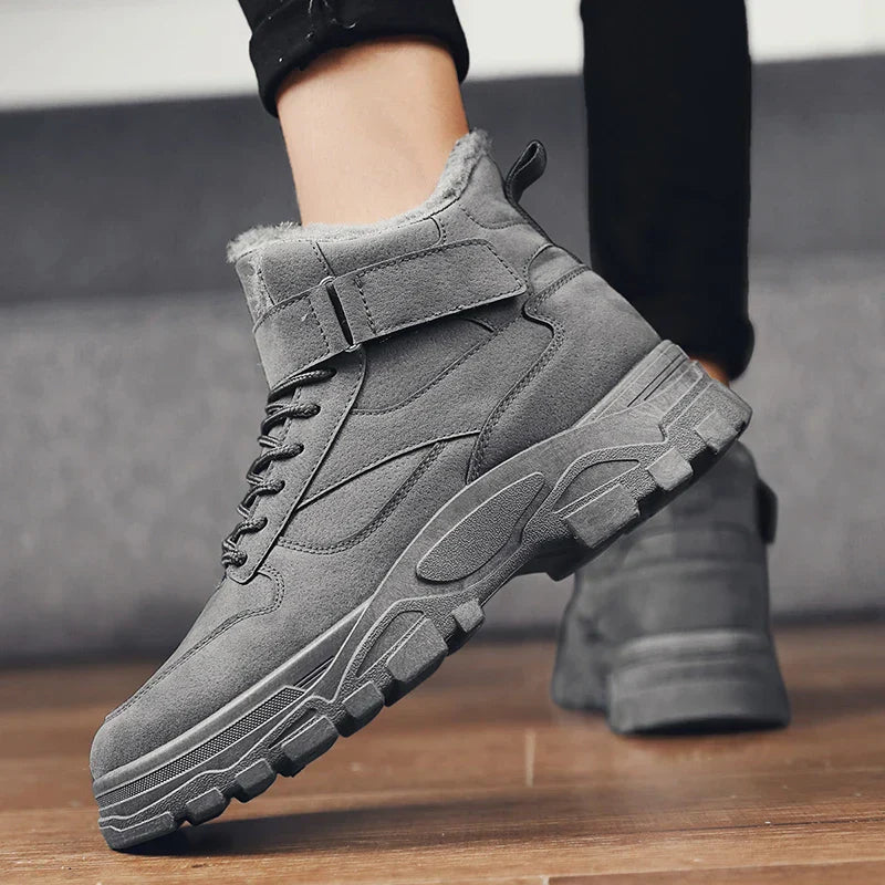 Botinha de Couro Inverno Forrada Draker