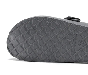 Chinelo de Inverno Forrado com Detalhes Flow