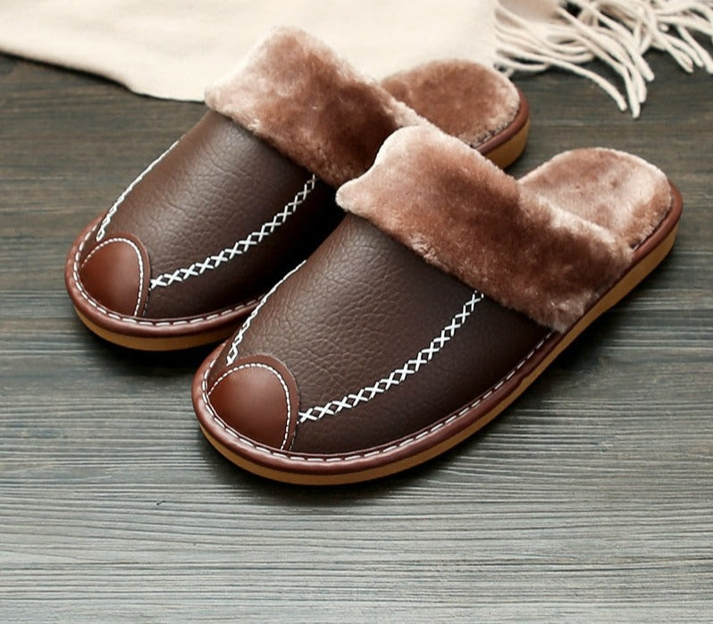 Chinelo de Couro Pantufa - Foster