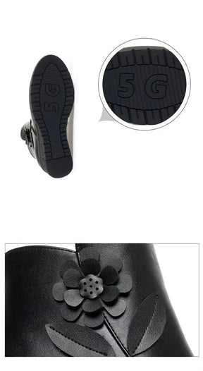 Bota Casual de Couro Pelúciada Flower