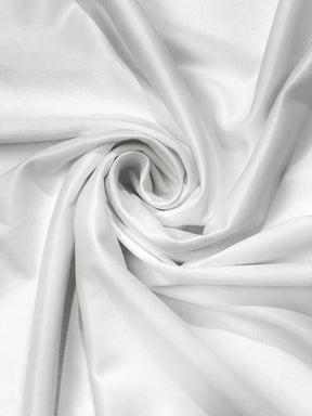 Conjunto Camiseta e Bermuda Jesus Cristo